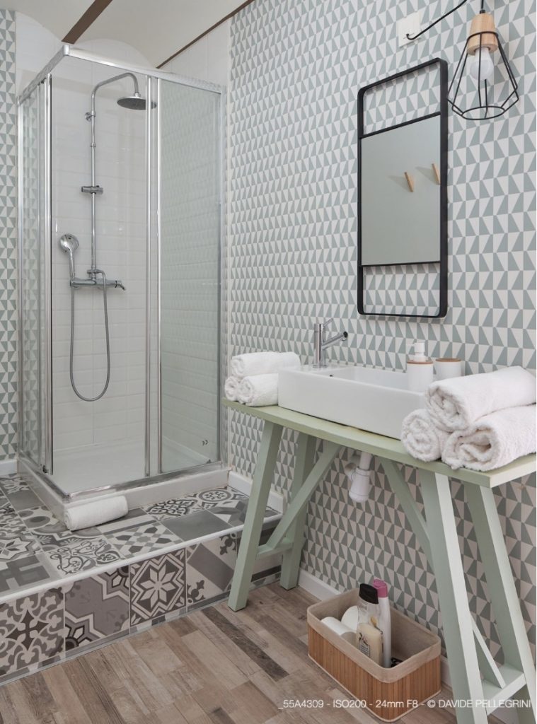 Vestal Classic Suite Deluxe